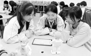 滕州市实践中心：创新综合实践课程，育人新路径显成效
