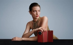 华为Mate XT 2三折叠新机曝光：命名确定，搭载麒麟9020芯片