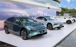 小鹏G7首发：AI智能家庭SUV，能否撼动特斯拉Model Y地位？