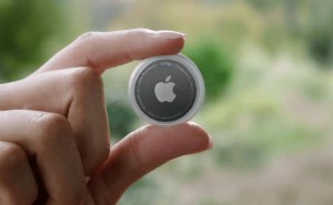 AirTag 2要来了？iOS 26代码曝光：超宽带技术升级，精准查找范围达60米