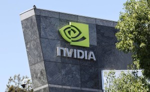 英伟达欧洲大动作：20余座AI工厂助力，算力两年欲增10倍