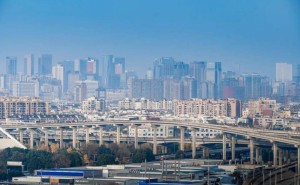 成都自动驾驶公交新突破：首份“车路云一体化”联调白皮书出炉