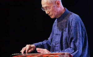 九旬古琴大师吴钊：弦歌不辍寄情山水，清音悠扬勉励少年