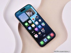国产手机缠斗加剧，iPhone三周领跑市场格局何时变？