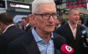 库克点赞中国：秋将再访，称这里充满生机活力，电影《F1：狂飙飞车》引期待
