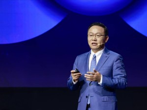 華為汪濤：AI重構超寬帶網絡，引領商業增長新時代