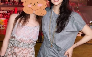 章子怡离婚后颜值事业双开花，灰色裙装亮相王力宏演唱会美翻天！