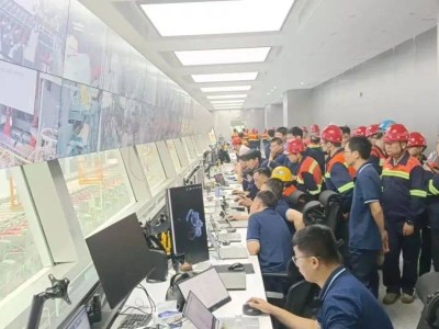 青拓集團不銹鋼中厚板生產(chǎn)線熱試成功，填補國內(nèi)技術空白！