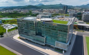 光峰科技李屹：激光技术领航，加速与新兴产业深度融合