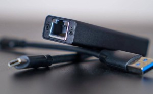 电视插网线比WiFi慢？教你如何实现有线千兆网络
