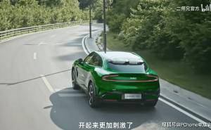小米YU7试驾视频意外泄露，核心卖点提前曝光引热议