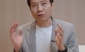 小米YU7预售火爆，雷军豪言：中国汽车工业新奇迹诞生！