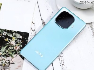 iQOOZ10Turbo性能续航大升级：天玑8400+7620mAh巨鲸电池，畅玩无忧