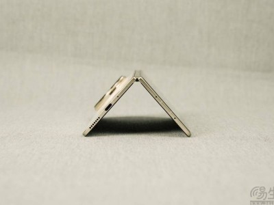 荣耀Magic V5：超薄旗舰新标杆，AI交互重塑大折叠体验