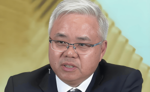 国投证券迎新帅！王苏望“一肩双挑”，段文务挥别证券业