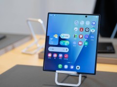 三星Galaxy新品发布会：超轻折叠手机挑战传统超大杯旗舰