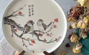笔墨芳华映青春，杨其菁以画传情绘就新时代花鸟传奇