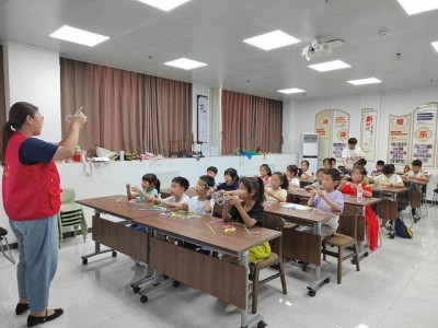 创意手工碰撞非遗文化，银泰城社区青少年暑假课堂乐趣多