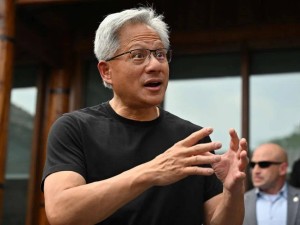 黃仁勛談華為AI芯片：取代英偉達指日可待，期待更先進芯片入華