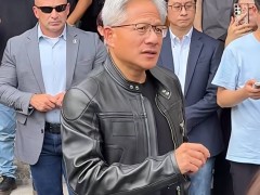 黄仁勋盛赞华为：低估中国制造能力极其天真