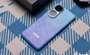 iQOO Neo11系列豪华配置抢先看：2K屏+双旗舰芯片震撼来袭