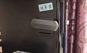 9块9捡漏！五年前游戏神器，倍思GAMO手游键鼠王座竟如此好用