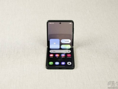 三星Galaxy Flip 7深度评测：独特内涵引领小折叠新风尚