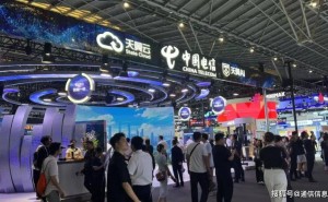 WAIC 2025亮点：中国电信AI科技大放异彩，智能车与机器人成展会明星