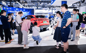 WAIC探展：中国移动AI新飞跃，从指令响应迈向深度懂你时代