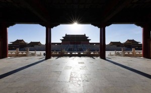 AI修图如何让古建筑摄影作品焕发新生？