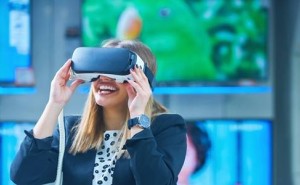 HTC VIVE系列将添新成员，8月14日或发布AR智能眼镜