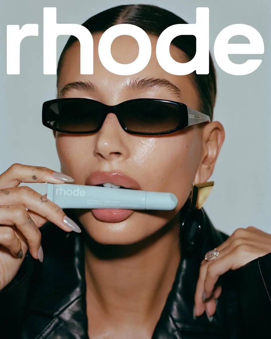 Hailey Bieber与Rhode品牌