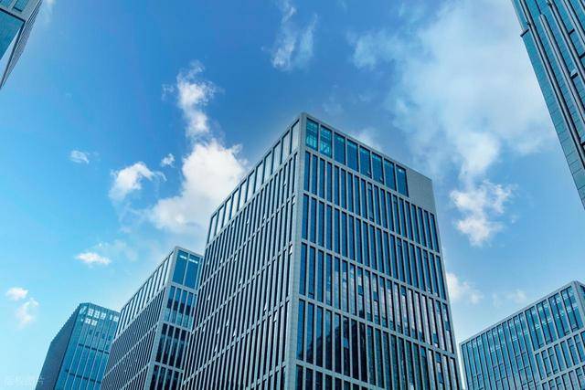 大连大学国际本科2+2项目宣传图