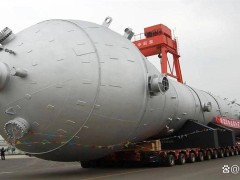 中国3000吨石油巨兽，如何悄然改写全球石化产业格局？