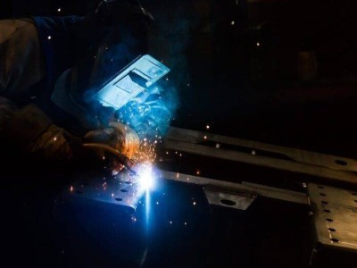 全球與中國船舶專用顯示器市場趨勢及投資潛力深度剖析（2025-2031）