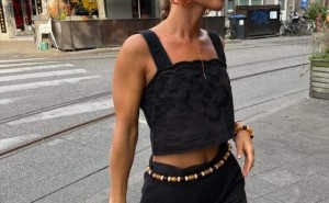Oliviatps的复古混搭术：如何在街头演绎随性时尚色彩？