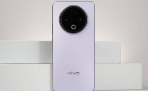 vivo Y500深度体验：8200mAh大电池引领续航新高度