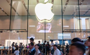 苹果2026年或推千万级折叠iPhone，2028年再添折叠iPad