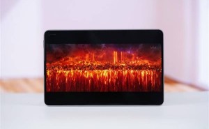 华为MatePad Mini评测：超轻薄机身配云晰柔光屏，灵犀通信+鸿蒙AI重塑小平板体验
