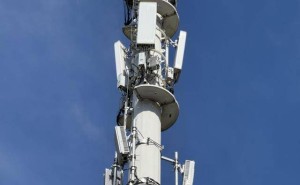 湖南移动携手中兴通讯完成5CC测试，下载速率破6Gbps开启5G新篇