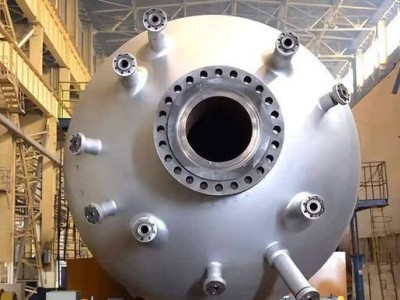 3000吨级超级加氢反应器问世，中国技术突破重塑全球石油炼化新格局