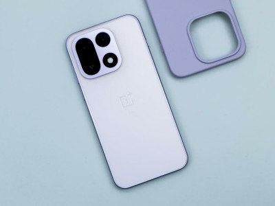 性能与体验双重越级：一加15以165Hz超窄屏+7300mAh电池重塑旗舰手机新标杆