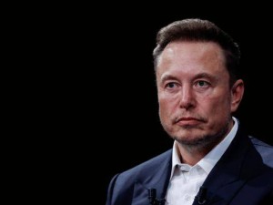 超級AI時代逼近：馬斯克預(yù)言引熱議，人類該如何應(yīng)對未來挑戰(zhàn)？