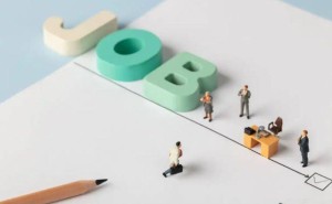 AI赋能实体经济：内化AI能力如何开启产业融合新篇章？