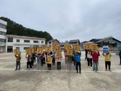 跨越山海传温情！临淄携手爱心力量为石柱学子开启“AI”新视野