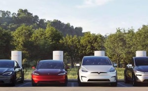 特斯拉Model 3/Y/S/X迎20253811更新：新增功能多 安全防护再强化