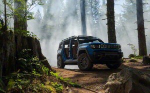 Jeep首款纯电硬派SUV Recon登场!攀岩模式加持,硬核性能引网友热议