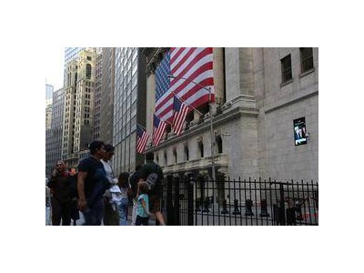 美国空头伯里再发声：AI热潮似泡沫，英伟达或成思科式“前车之鉴”