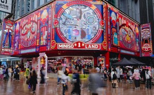 科技与文化双轮驱动：华为与MINISO开启全球顶尖人才争夺新篇章