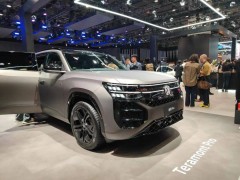 油车不落伍!上汽大众Pro家族以智慧升级,为燃油车市场注入新活力